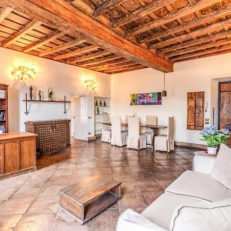 Flat With Lovely Views Near Piazza Navona * Rome