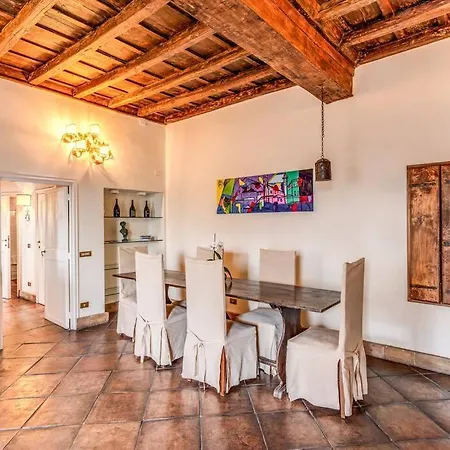 Flat With Lovely Views Near Piazza Navona * 罗马
