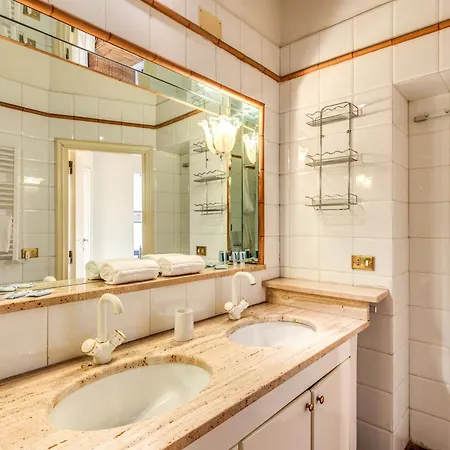 公寓 Flat With Lovely Views Near Piazza Navona 罗马