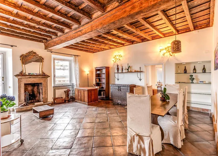 Appartement Flat With Lovely Views Near Piazza Navona *