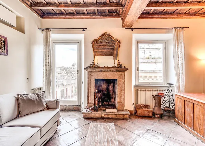 Flat With Lovely Views Near Piazza Navona